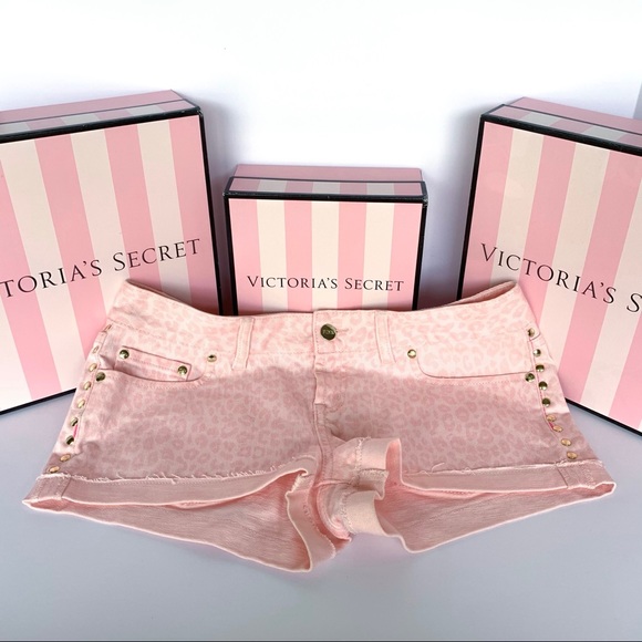 PINK Victoria's Secret Cheeky Shorts Size 6 - Picture 10 of 13